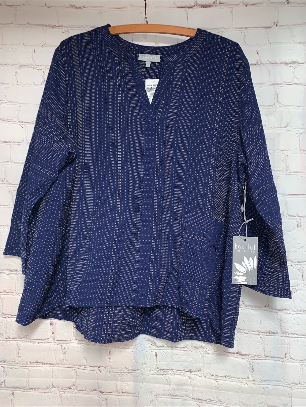 NEW Habitat Navy Blue Textured Split-Neck Tunic Size L